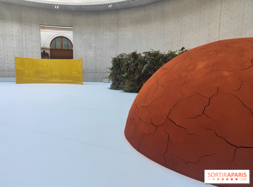 Minimal, quand l'art va à l'essentiel : l'exposition de la Bourse de Commerce se dévoile - fotor 1759833223687