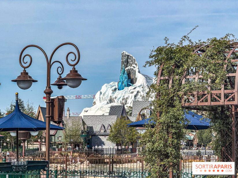Disney Adventure World - World of Frozen