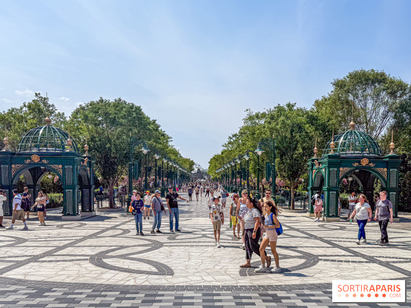 Disney Adventure World - Adventure Way