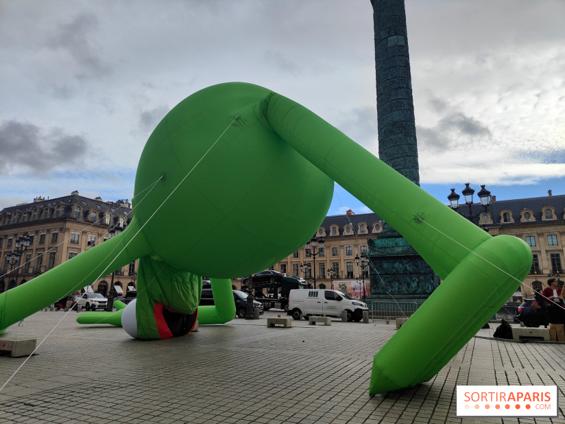 Art Basel Paris 2025 : Kermit la Grenouille s'installe sur la place Vendôme  - fotor 1760961361157