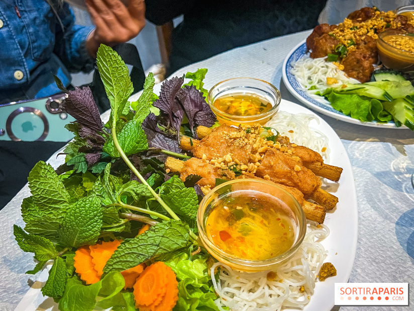 Le Bambou restaurant vietnamien Paris 13e - photos - CHẠO TÔM Brochettes de crevettes à la canne à sucre