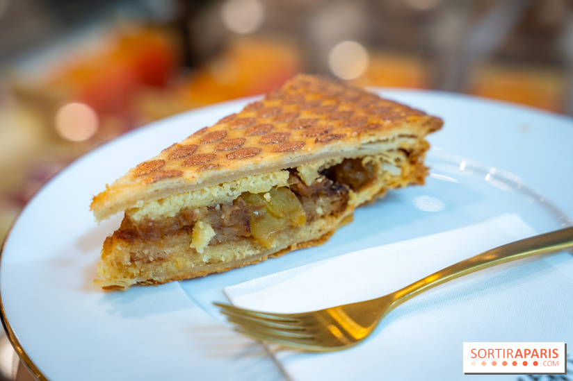 Bûche de Noël Lenôtre 2025 : Le train des Merveilles et les créations de fête - photos - A7C07651