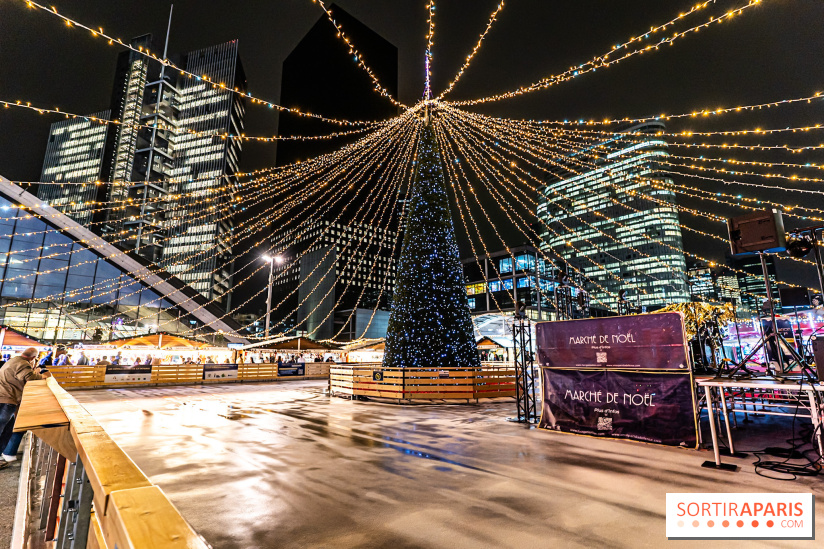 Marché de Noël de la Défense 2025, les photos