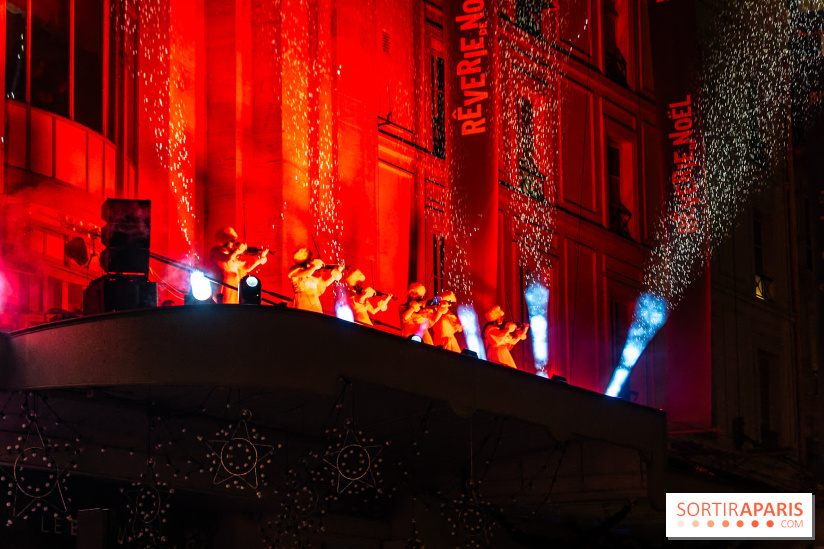 Inauguration des vitrines de Noël du BHV Marais à Paris 2025 avec Vincent Niclo et Vitaa - photos - A7C01314