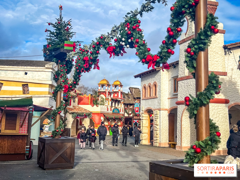 Noël au Parc Astérix 2025, patinoire et marché de Noël  - IMG 7535