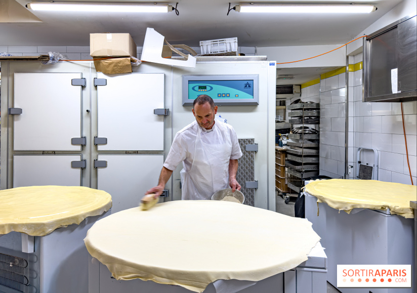 La Galette des Rois 2026 de l'Élysée, fabriquée par la Boulangerie Le Moulin de la Croix Nivert
