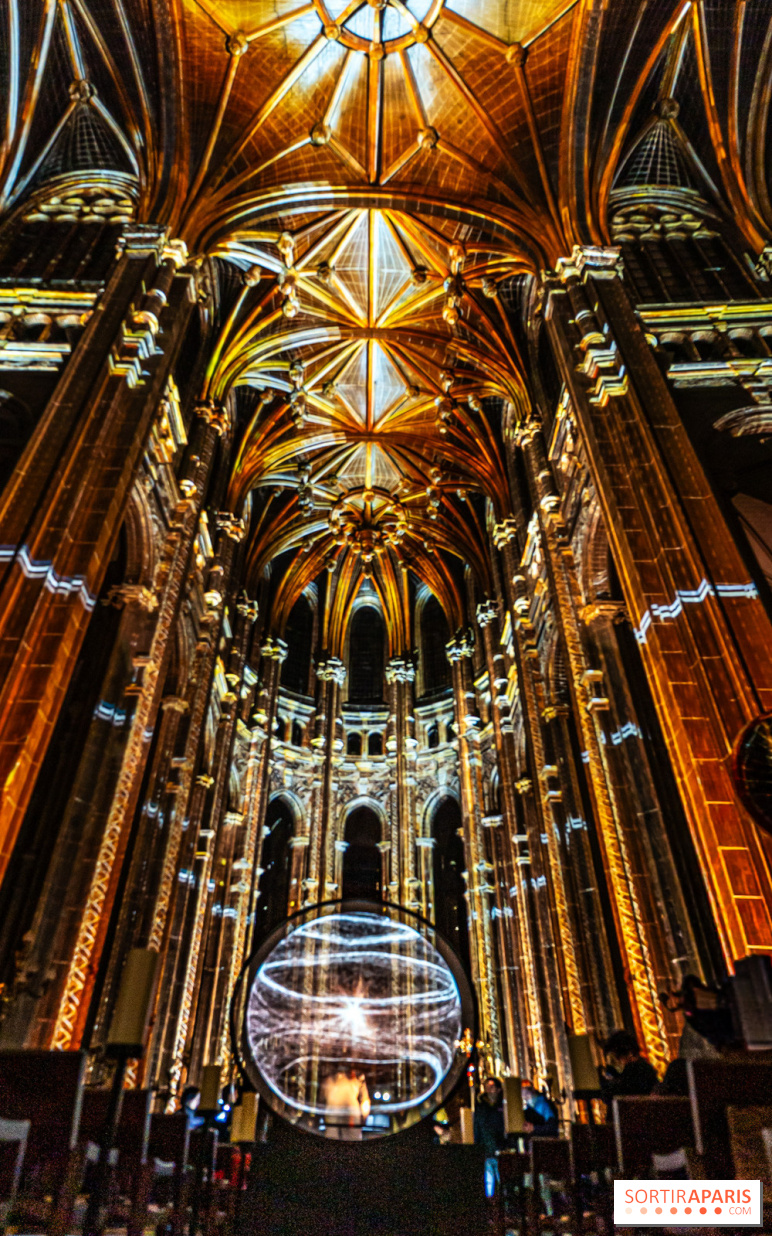 L'Odyssée Céleste à l'église Saint-Eustache à Paris, le nouveau spectacle Luminiscence 