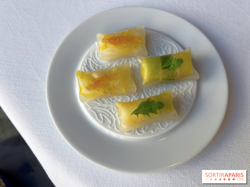 Alliance - Poireaux en vinaigrette et poivre gris, premières endives et bergamote