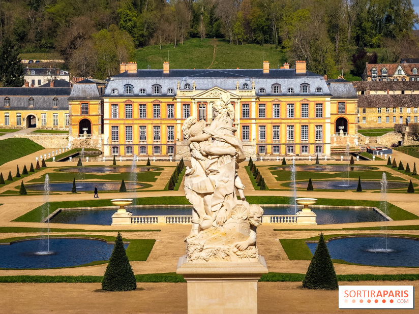 Les tulipes du Château de Dampierre, son jardin anglais et le jardin Le Nôtre
