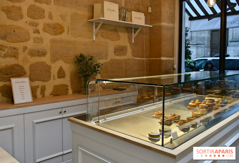 Solaria, un coffee-shop aux pâtisseries réconfortantes près du Louvre à Paris - Fotor