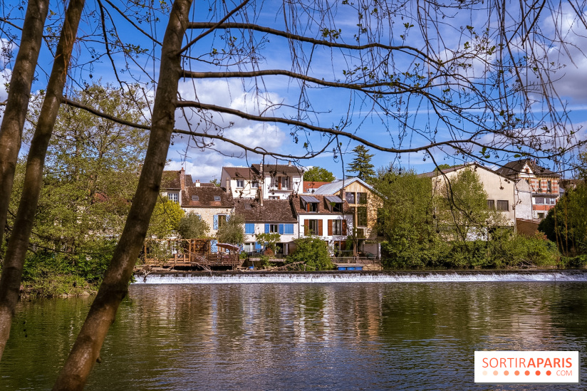 La terrasse du Moulin de Nemours, la guinguette estivale en bord de Loing 77 - A7C04891