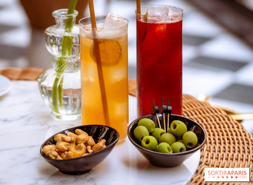 La terrasse jardin du Sax Hotel avec piscine - cocktails