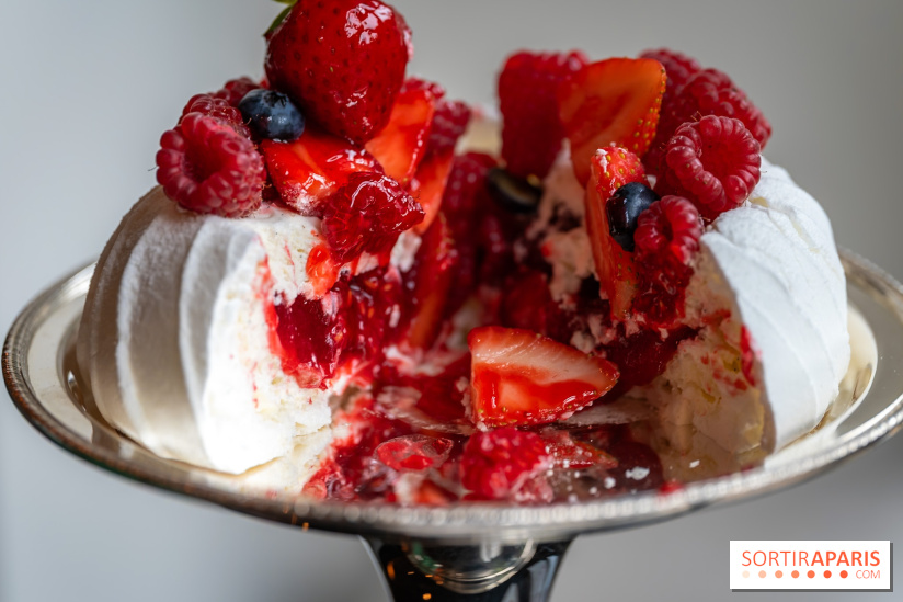 Maison Roland restaurant au Shanghai-La Paris, pavlova