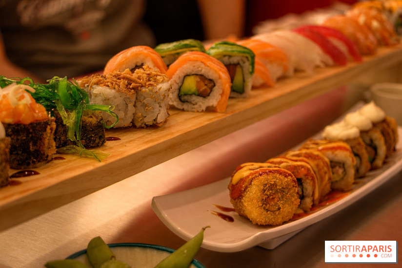 Sushi Mina : assortiment de makis et sushis colorés