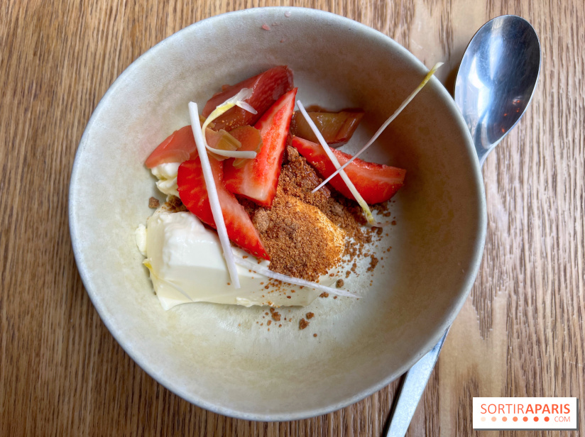 Chez Clo - Panna cotta asperge et fraises