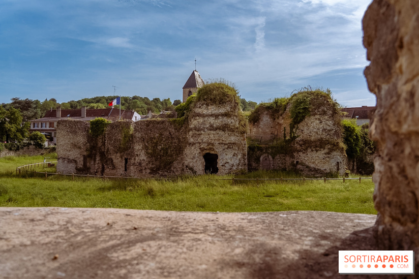 Le Château de Beynes dans les Yvelines près de Paris - photos