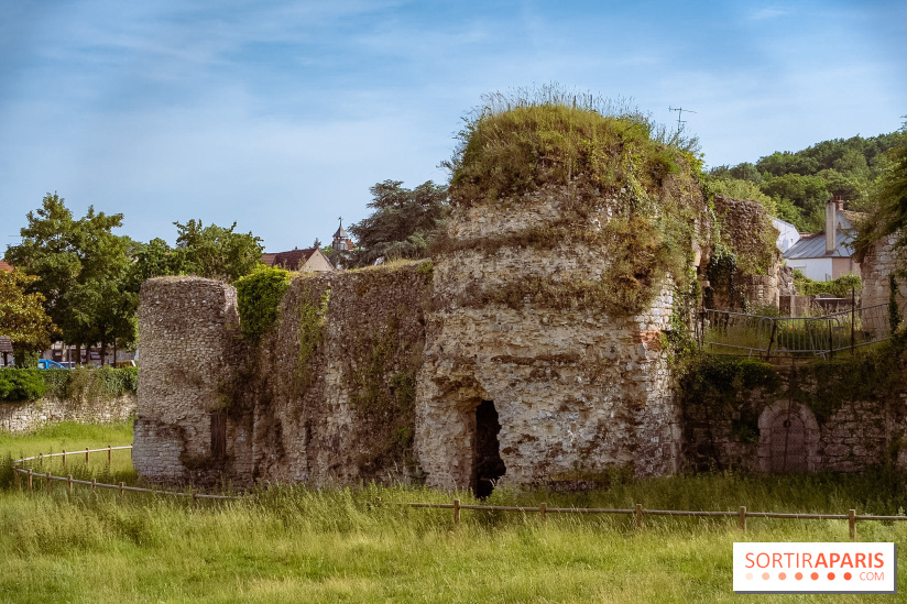 Le Château de Beynes dans les Yvelines près de Paris - photos