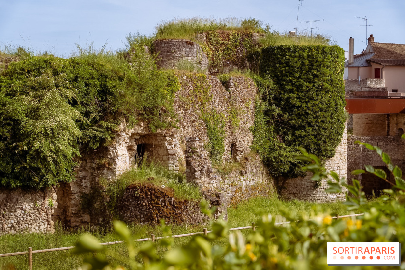 Le Château de Beynes dans les Yvelines près de Paris - photos