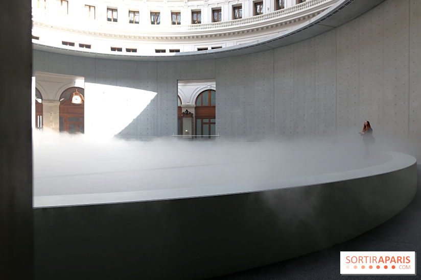Fujiko Nakaya : nos photos de sa sculpture de brouillard à voir à la Bourse de Commerce