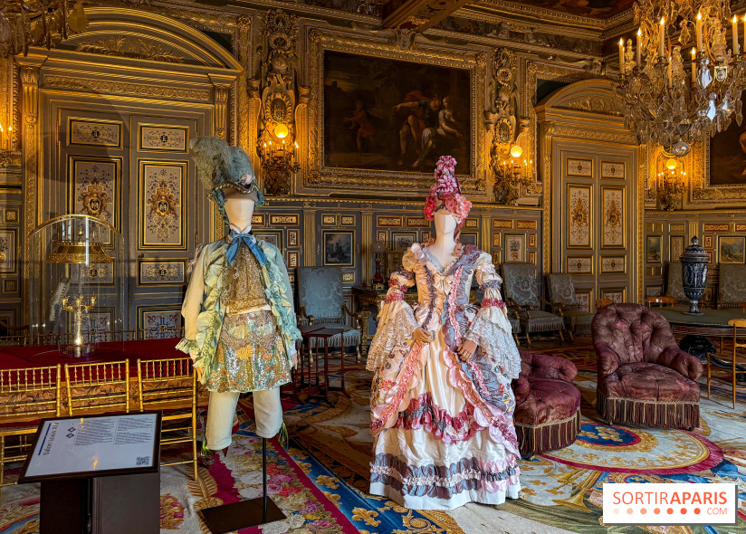 Une exposition de costumes conçus par Christian Lacroix au château de Fontainebleau
