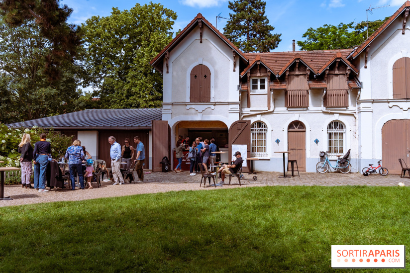 Guinguette du dispensaire et Foodtruck des Écuries au parc du Dispensaire de Sartrouville dans les Yvelines - photos