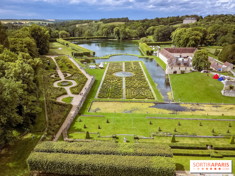 Le Domaine de Villarceaux et ses deux châteaux - photos - DJI 0031 D