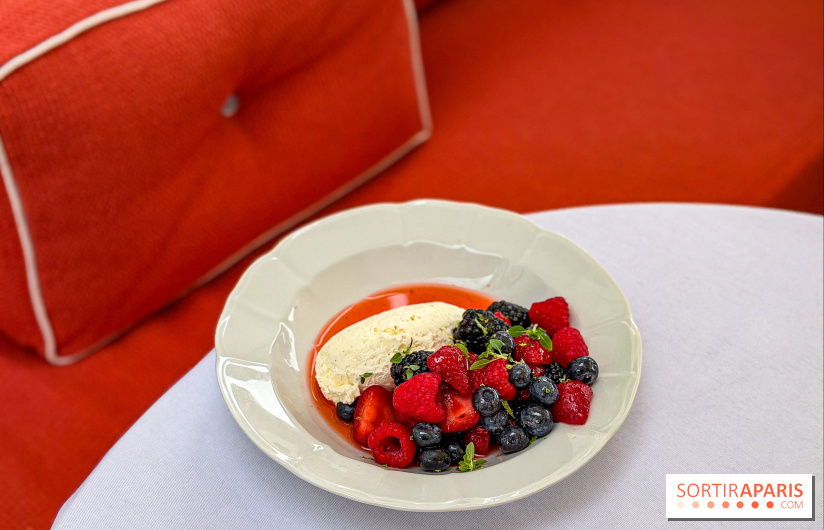 Corail : le restaurant-terrasse estival qui réveille le parvis du Musée d’Art Moderne à Paris