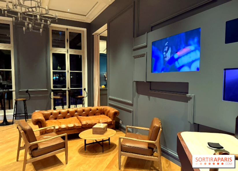 Ici C’est Paris La Maison : nos photos du pop-up gratuit du PSG à Paris - Le salon d’écoute PSG x XO