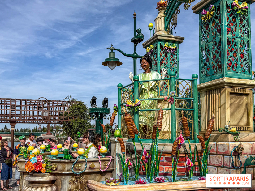 Disneyland Paris : la Cavalcade des Princesses Disney à Disney Adventure World