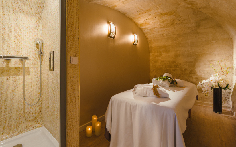 Brucnh, Spa et Yoga aux Jardins du Marais 