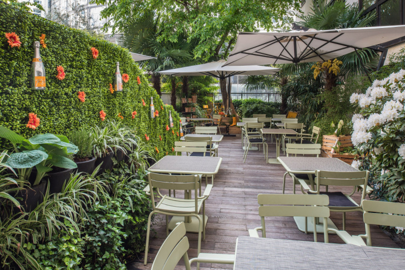 La Table du Huit ouvre son potager Veuve Clicquot en terrasse