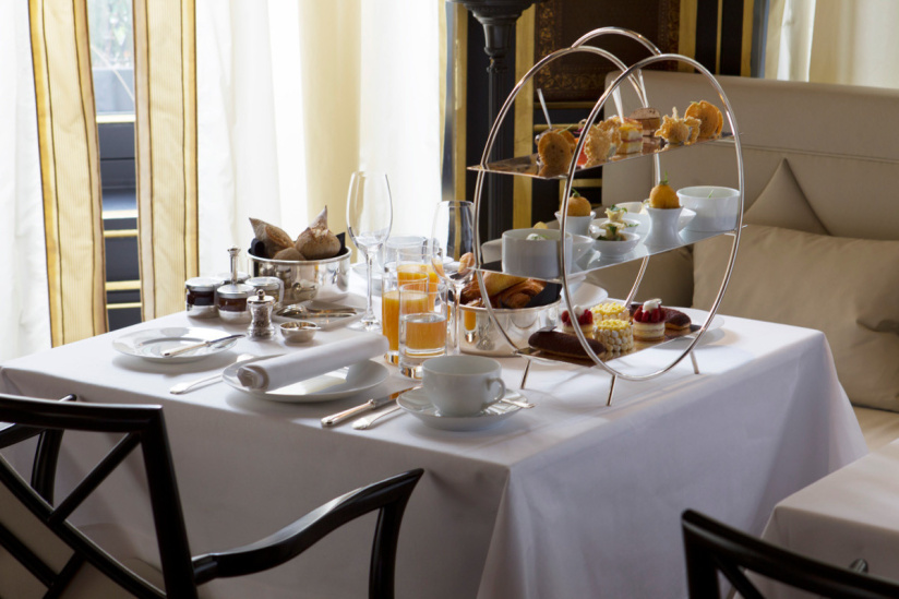 Brunch et jazz à la Réserve Paris Hotel & Spa