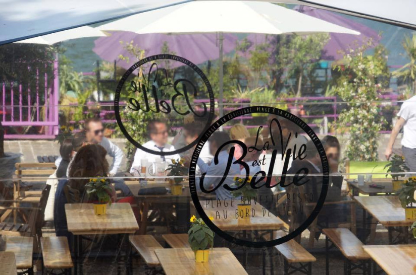 La Vie est Belle