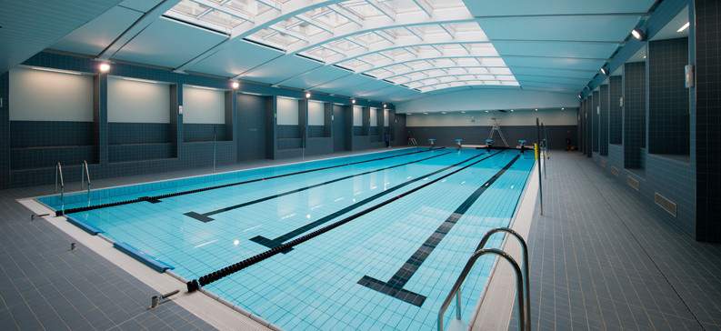 La Piscine Balard du Minitère de la Défense ouverte aux parisiens !