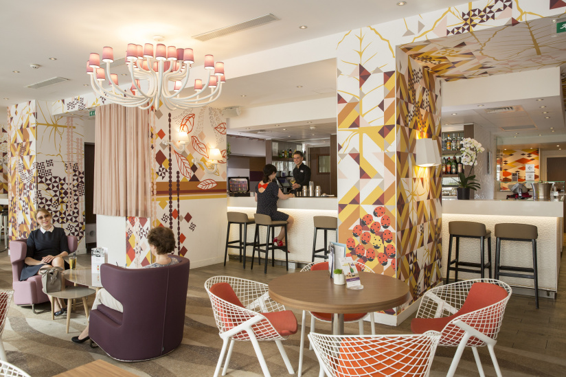 Le 18.75, bar de l'hôtel Mercure Paris Montmartre