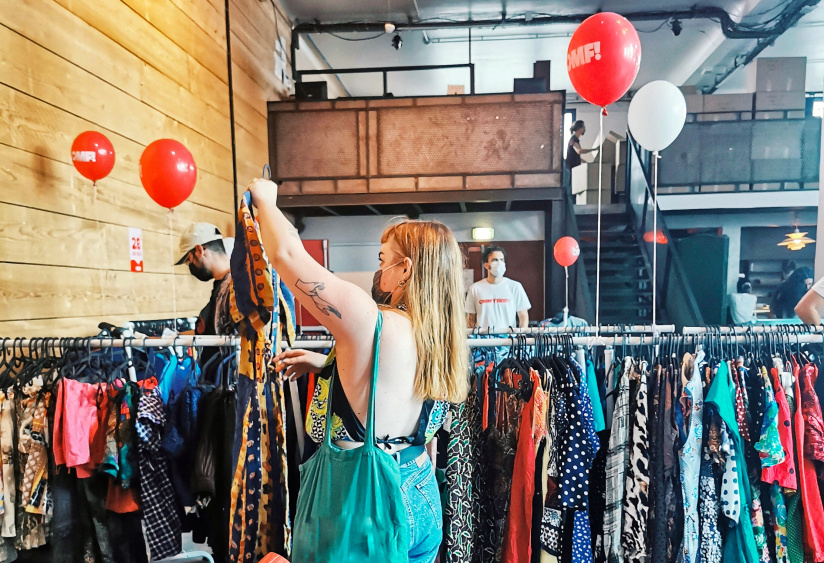 Oh my Frip, la folle friperie vintage au kilo revient à Paris !