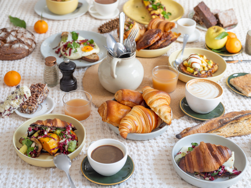 Petit-déjeuner et brunch chez SAIN, la boulangerie coffee shop 