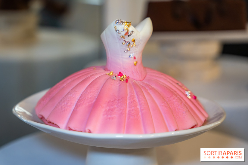 La Bûche de Noël 2025 du Café de la Paix spécial Belle aux Bois Dormant  : l'Adage à la Rose