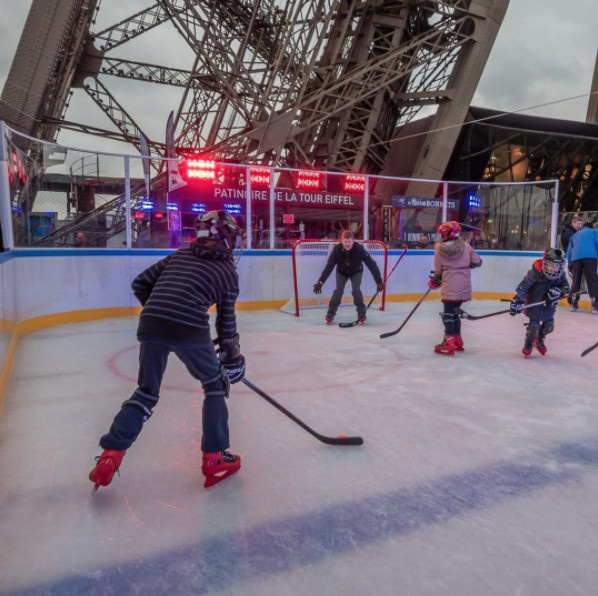 La patinoire sur la Tour Eiffel 2016-2017