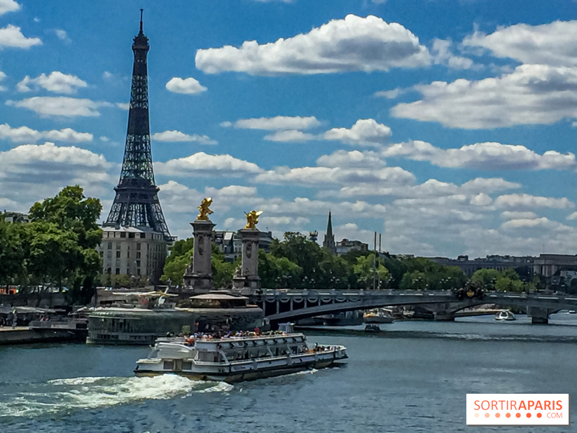 Visuel paris Tour Eiffel Seine Bateau mouche