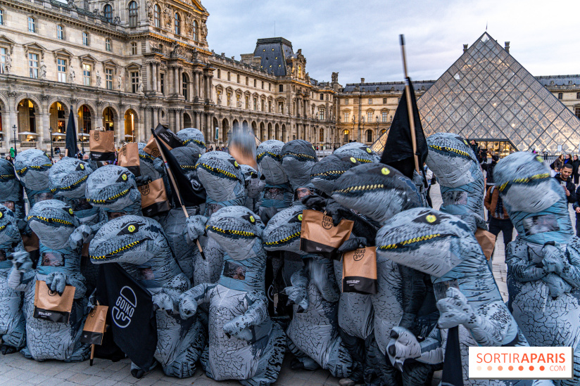 Quand des dinosaures défilent à Paris