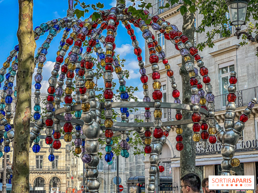 Métro Palais Royal - Musée du Louvre - Kiosque des Noctambules - Jean-Michel Othoniel