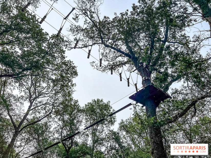 Branches et loisirs, l'accrobranche à la base de loisirs de Saint-Quentin en Yvelines