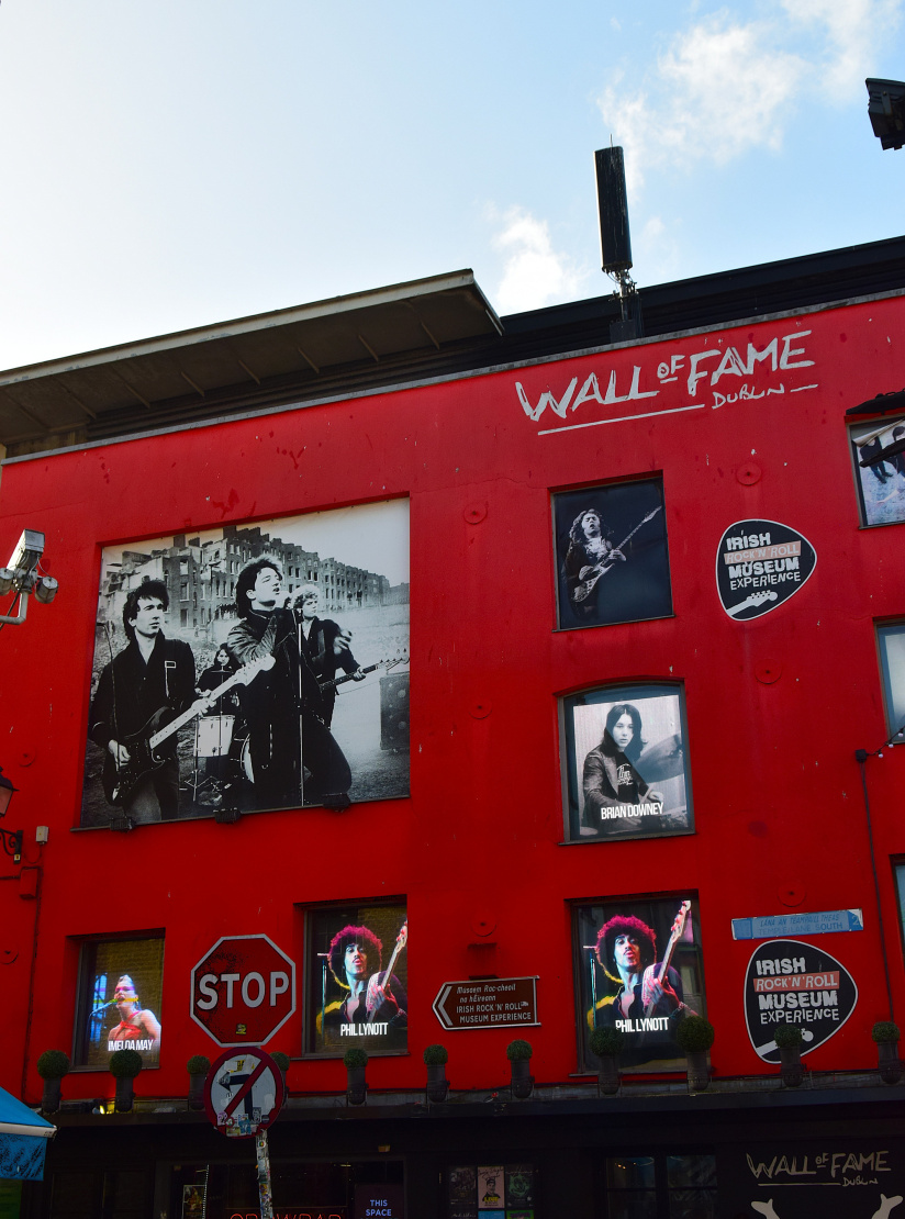 U2 : une histoire irlandaise, une exposition autour des 50 ans du groupe de Bono à voir à Paris