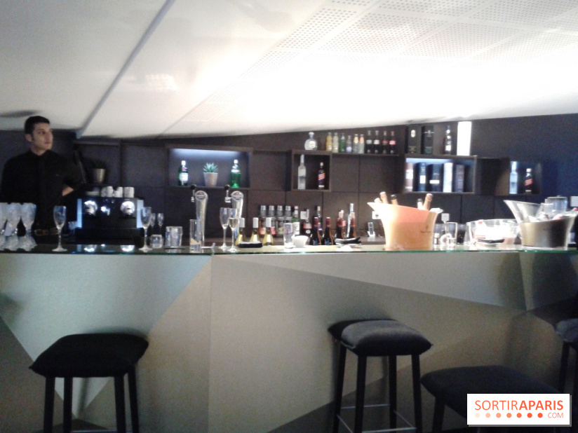 American Express Live Bar