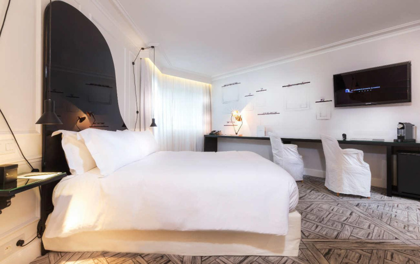 Les chambres de La Maison des Champs Elysées deviennent plus coutures...