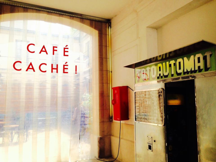 Découvrez le Yoga Roll sur une terrasse cachée de Paris