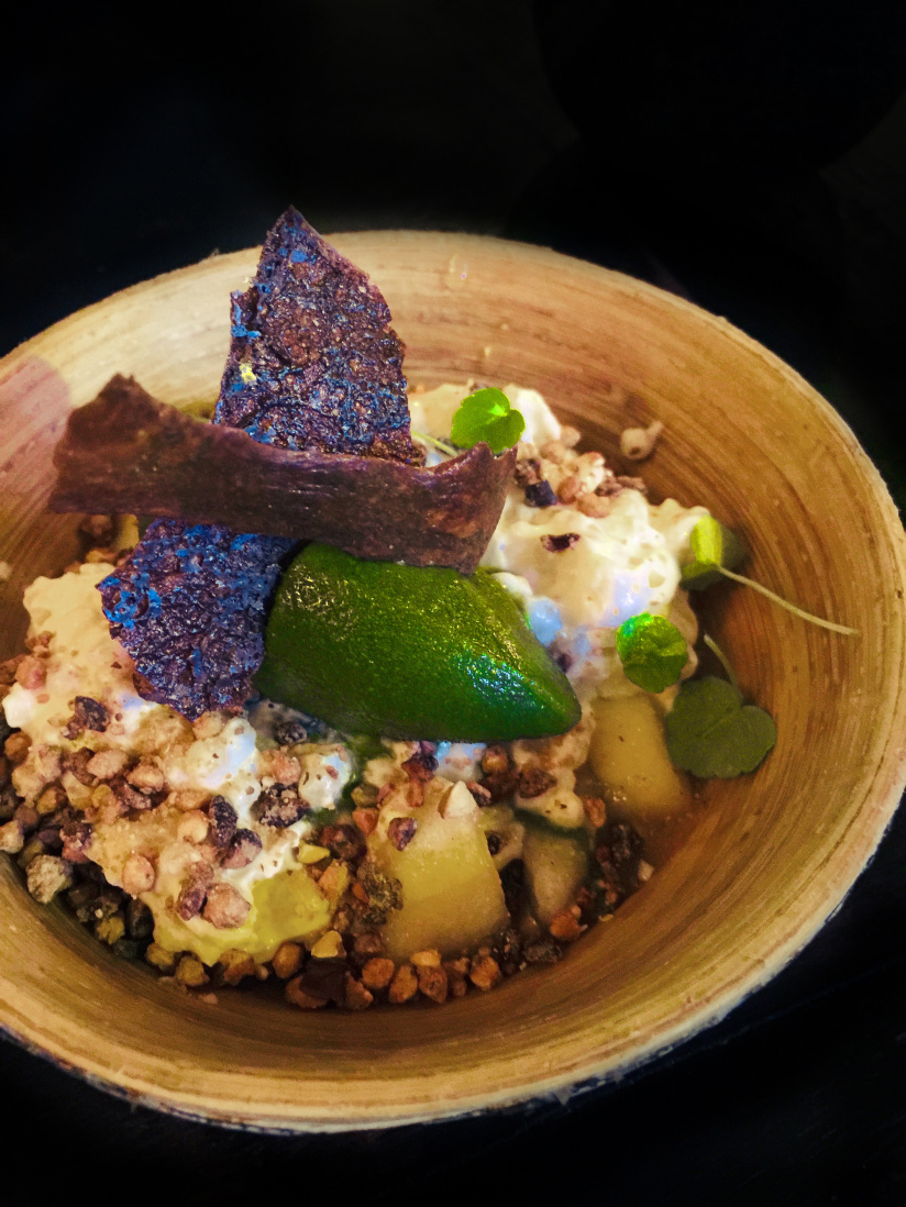 Uma et son bar à cocktails surprenant