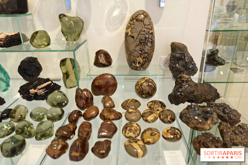 Cristaux et Couleurs