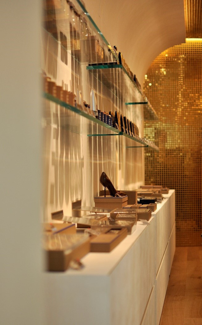 Jean- Paul Hévin ouvre une cave à chocolats à Paris